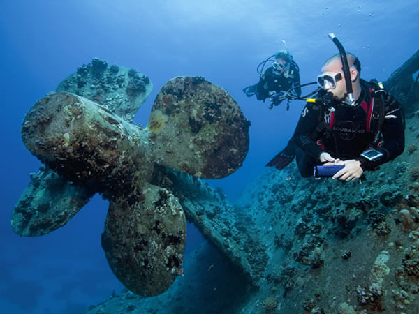 Dives for CERTIFIED DIVERS